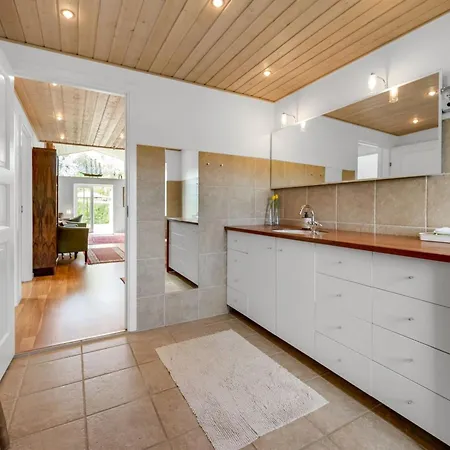 別荘 Melle - 350m From The Sea In Sealand By Interhome Dronningmølle