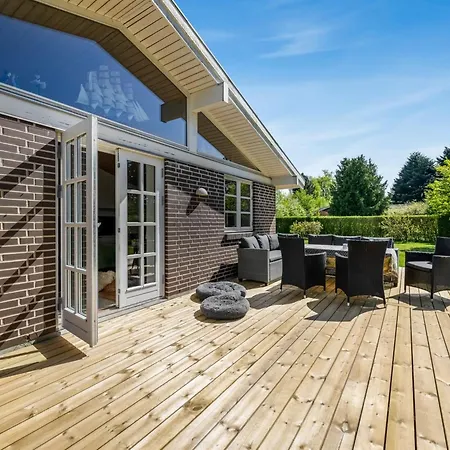 Melle - 350m From The Sea By Interhome Dronningmølle