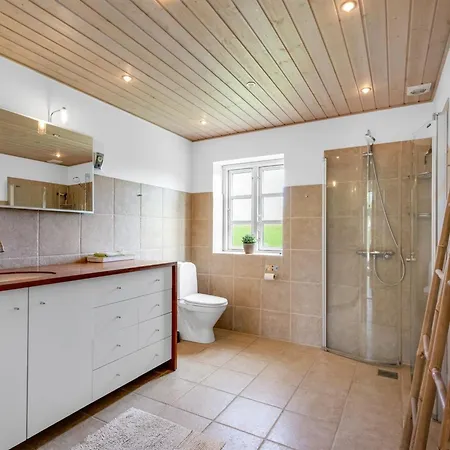 Ferienhaus Melle - 350m From The Sea By Interhome Dronningmølle