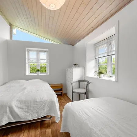 Melle - 350m From The Sea By Interhome Dronningmølle