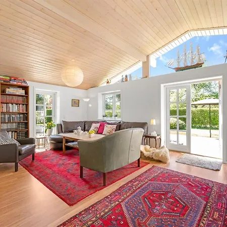 Prázdninový dům Melle - 350m From The Sea By Interhome Dronningmølle